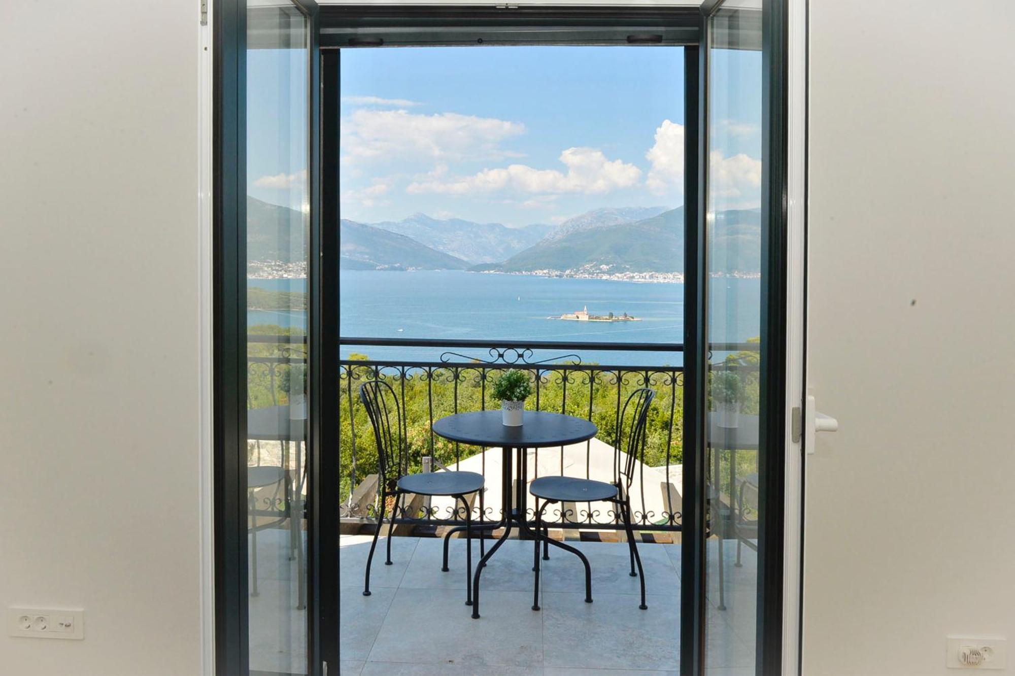 Villa Vista Azzurra Tivat Extérieur photo
